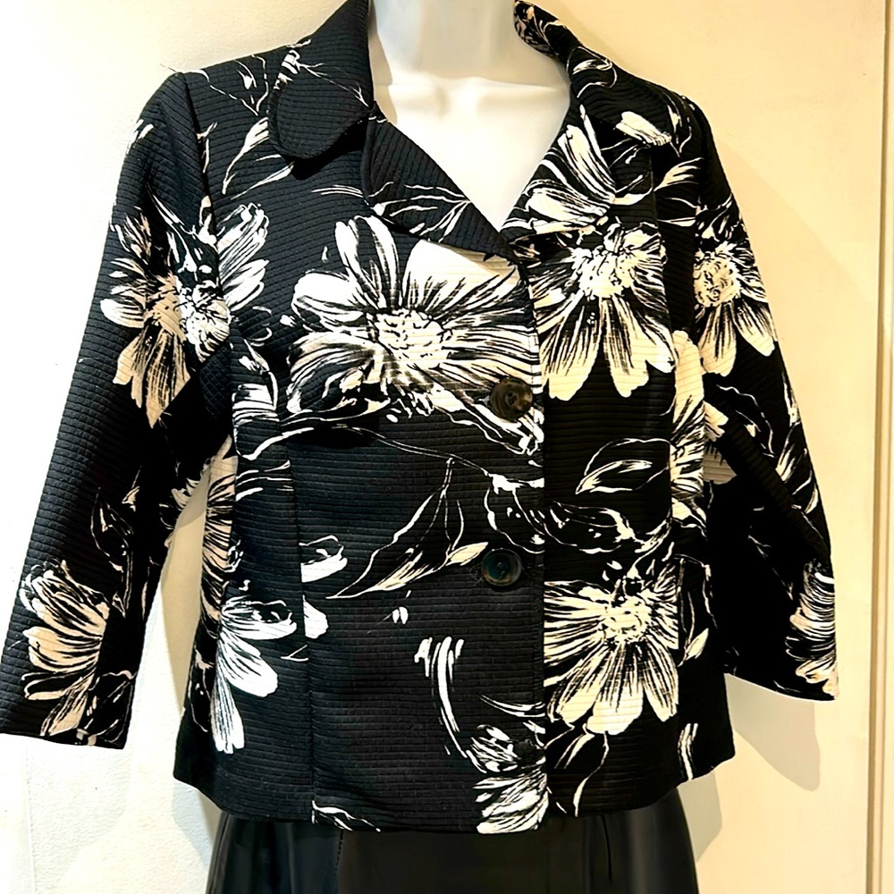 Ladies lightweight ’quilted’ Jacket